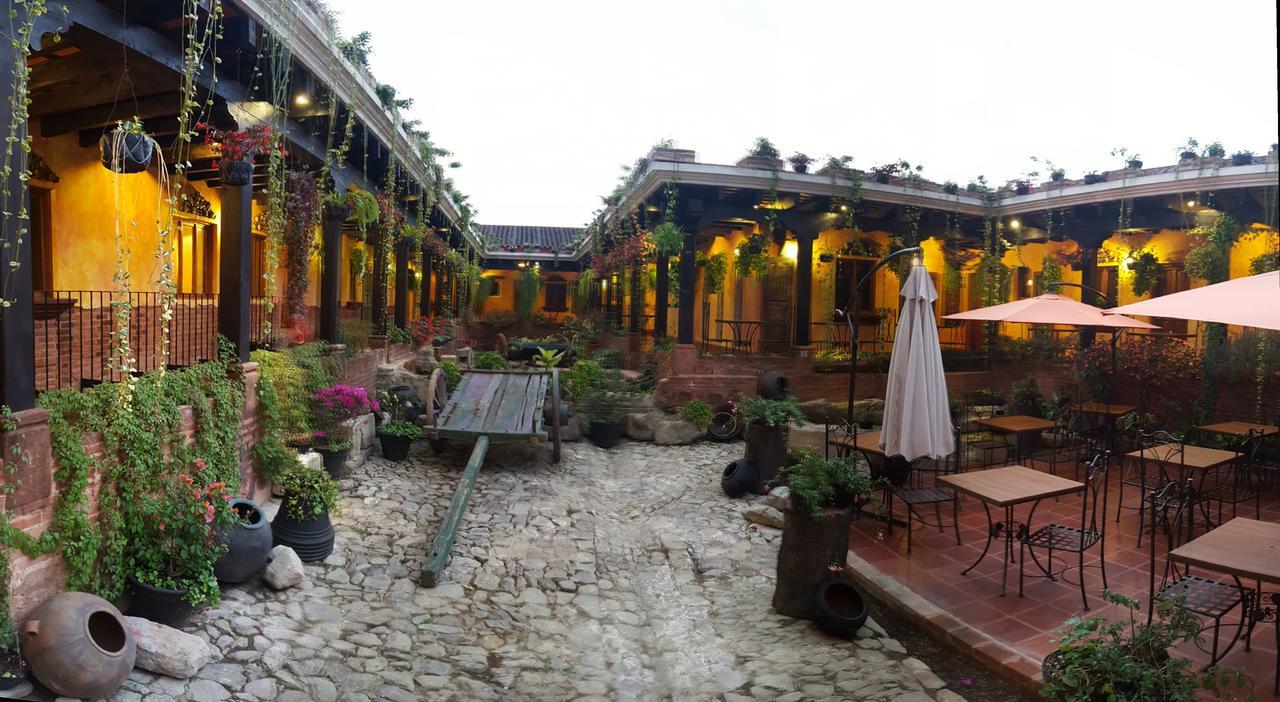 Hotel Eterna Primavera Antigua Luaran gambar