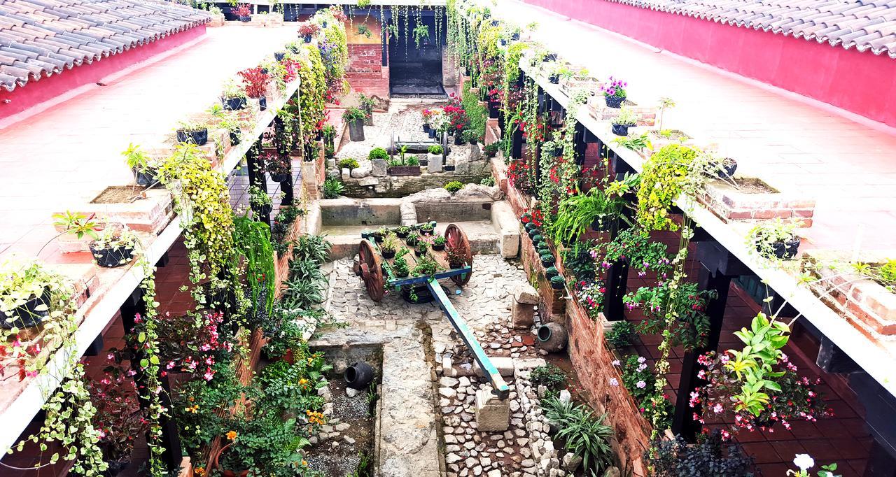 Hotel Eterna Primavera Antigua Luaran gambar